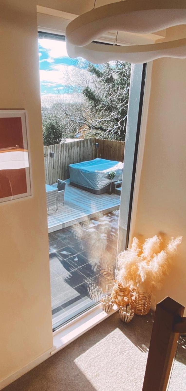 No 1 The Paddock - Spacious Holiday Home With A Hot Tub Bude Kültér fotó
